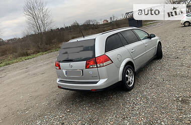 Универсал Opel Vectra 2005 в Ирпене