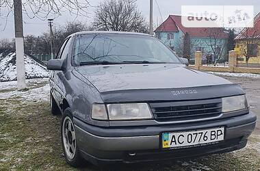Седан Opel Vectra 1989 в Ківерцях