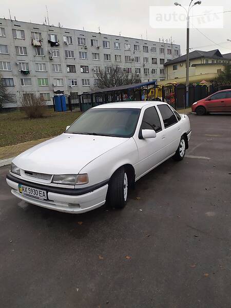 Седан Opel Vectra 1993 в Светловодске