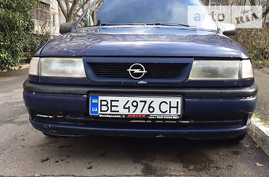 Седан Opel Vectra 1993 в Николаеве