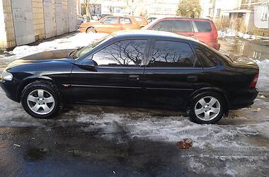 Седан Opel Vectra 1998 в Броварах