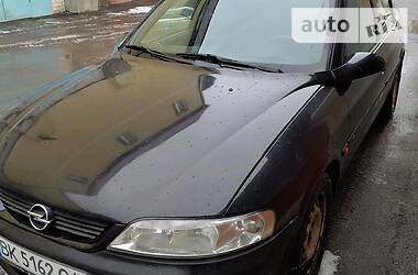 Седан Opel Vectra 1997 в Ровно