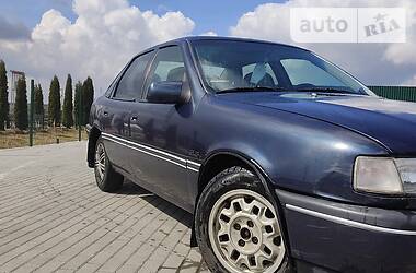 Седан Opel Vectra 1990 в Львове