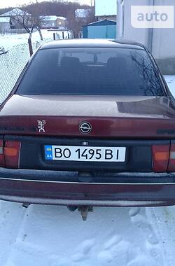 Седан Opel Vectra 1990 в Збараже