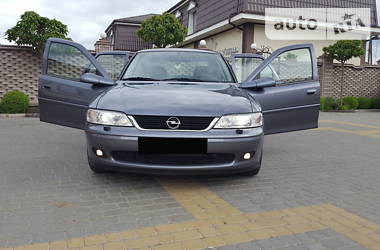 Седан Opel Vectra 2001 в Тульчине