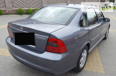 Седан Opel Vectra 2001 в Тульчине