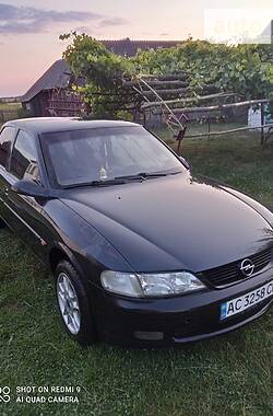 Седан Opel Vectra 1997 в Старой Выжевке