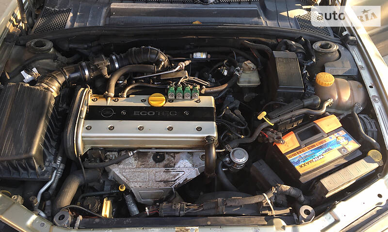 Седан Opel Vectra 1997 в Ланівці