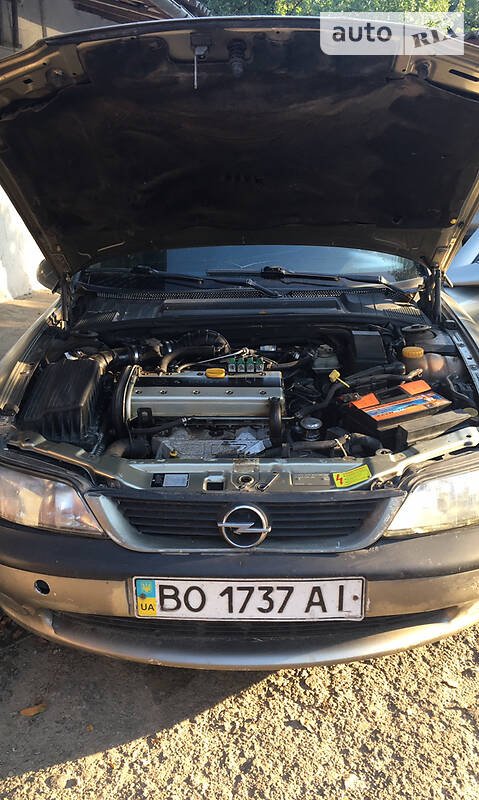 Седан Opel Vectra 1997 в Ланівці