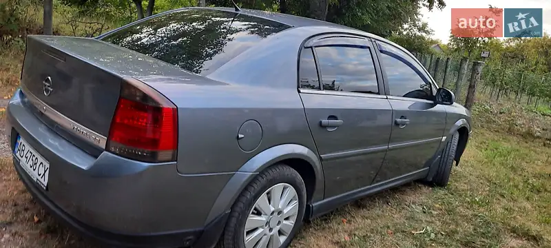 Opel Vectra 2004