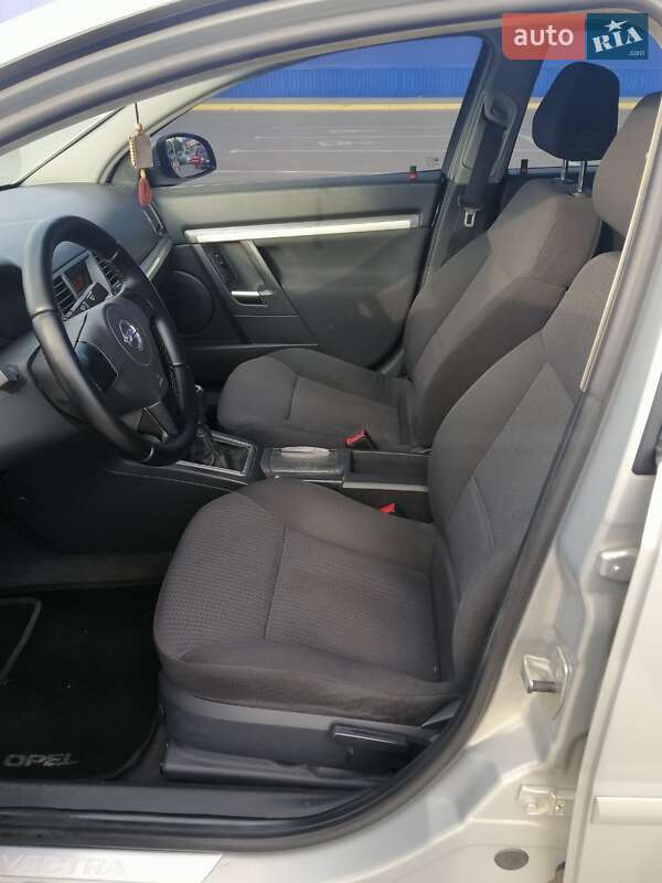 Седан Opel Vectra 2007 в Сумах фото 5 Седан Opel Vectra 2007 в Сумах