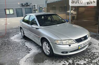 Седан Opel Vectra 2000 в Киеве