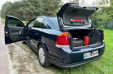 Седан Opel Vectra 2003 в Славутиче