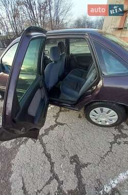 Седан Opel Vectra 1991 в 