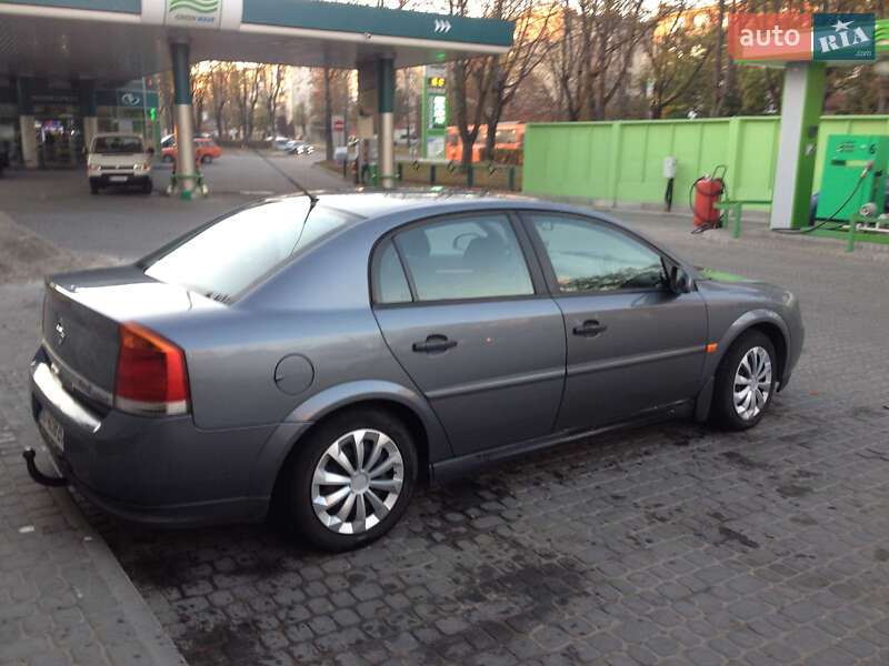 Седан Opel Vectra 2002 в Тернополе
