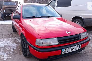 Седан Opel Vectra 1990 в Івано-Франківську