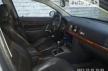 Седан Opel Vectra 2003 в Киеве