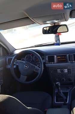Универсал Opel Vectra 2006 в Близнюках