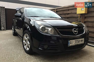 Седан Opel Vectra 2008 в Петропавловской Борщаговке