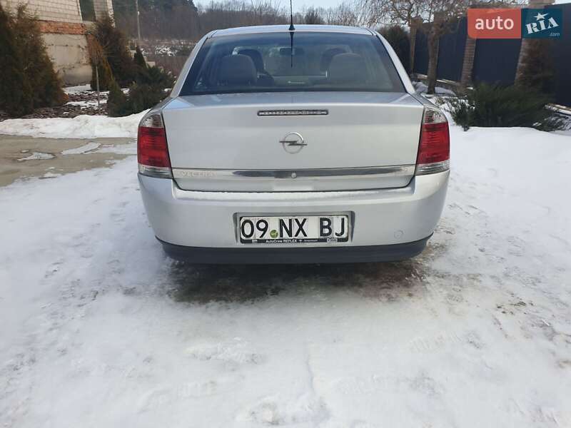 Седан Opel Vectra 2004 в Бердичеве фото 5 Седан Opel Vectra 2004 в Бердичеве