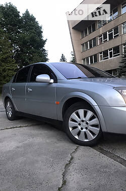 Седан Opel Vectra 2003 в Львове