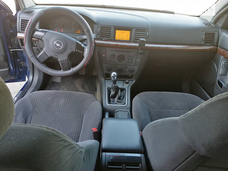 Седан Opel Vectra 2003 в Києві