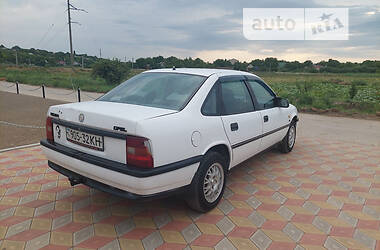 Седан Opel Vectra 1992 в Миколаєві