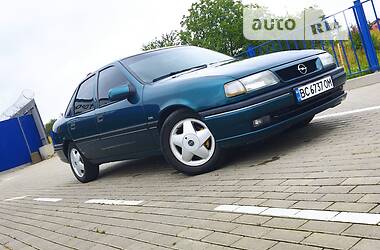 Седан Opel Vectra 1995 в 