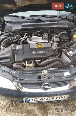 Лифтбек Opel Vectra 2001 в 