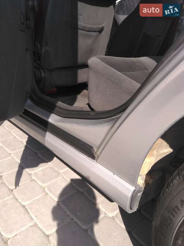 Седан Opel Vectra 2006 в Трускавці