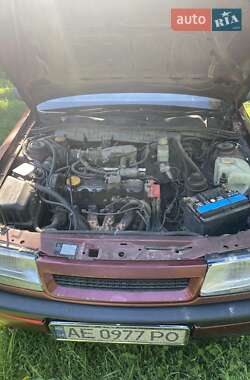 Седан Opel Vectra 1992 в 