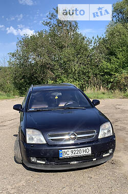 Универсал Opel Vectra 2004 в Новом Роздоле