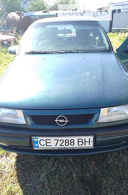 Седан Opel Vectra 1995 в Сокирянах