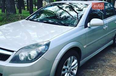 Ліфтбек Opel Vectra 2005 в Чернігові