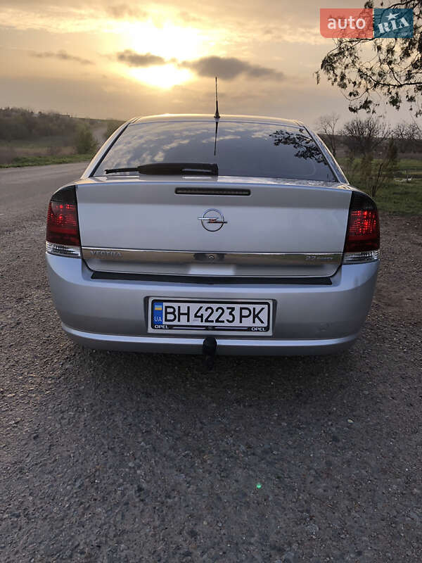 Ліфтбек Opel Vectra 2006 в Одесі