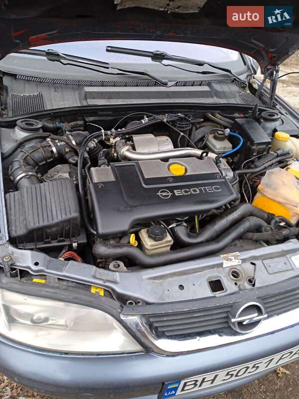 Седан Opel Vectra 2000 в Березовке