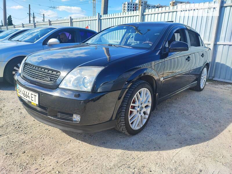 Седан Opel Vectra 2004 в Одесі