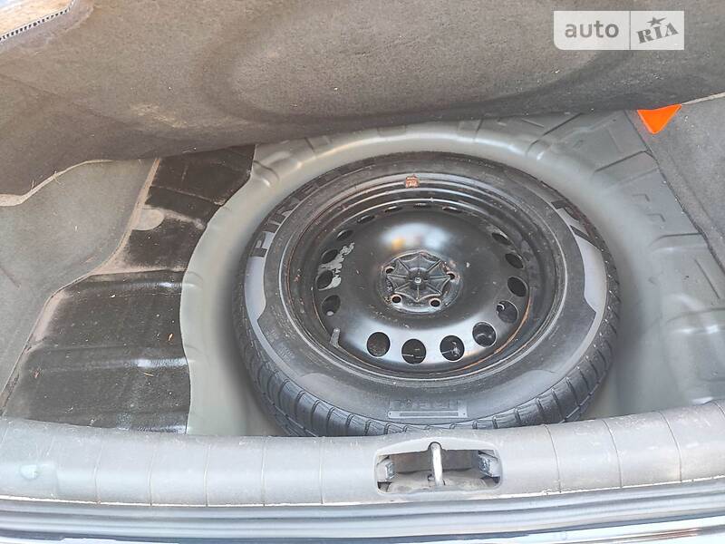 Седан Opel Vectra 2004 в Одесі