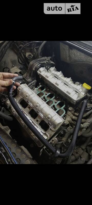 Седан Opel Vectra 2004 в Одесі