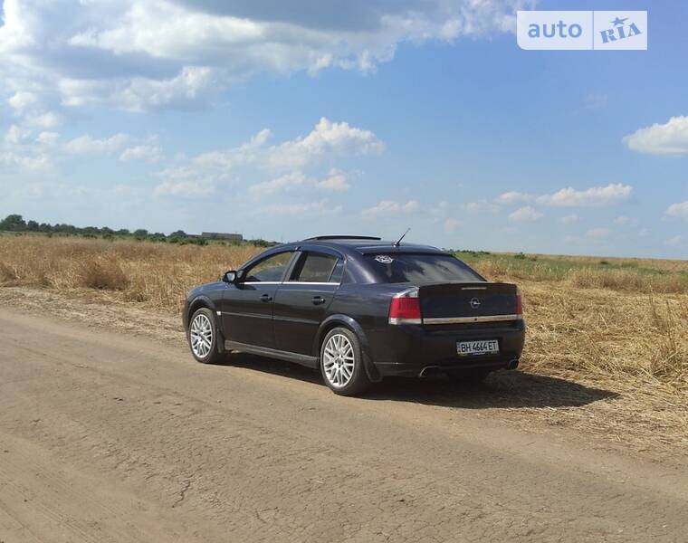 Седан Opel Vectra 2004 в Одесі