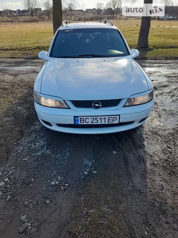 Универсал Opel Vectra 1999 в Дрогобыче