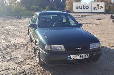 Седан Opel Vectra 1995 в Львове