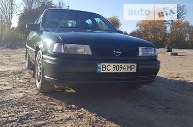 Седан Opel Vectra 1995 в Львове