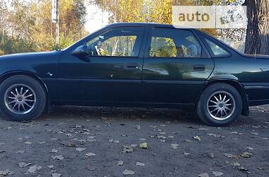 Седан Opel Vectra 1995 в Львове