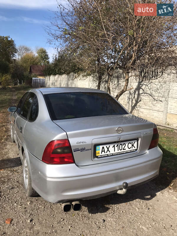 Седан Opel Vectra 1999 в Лозовой