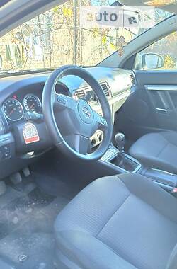 Седан Opel Vectra 2006 в Новом Буге