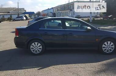 Седан Opel Vectra 2002 в Вознесенске