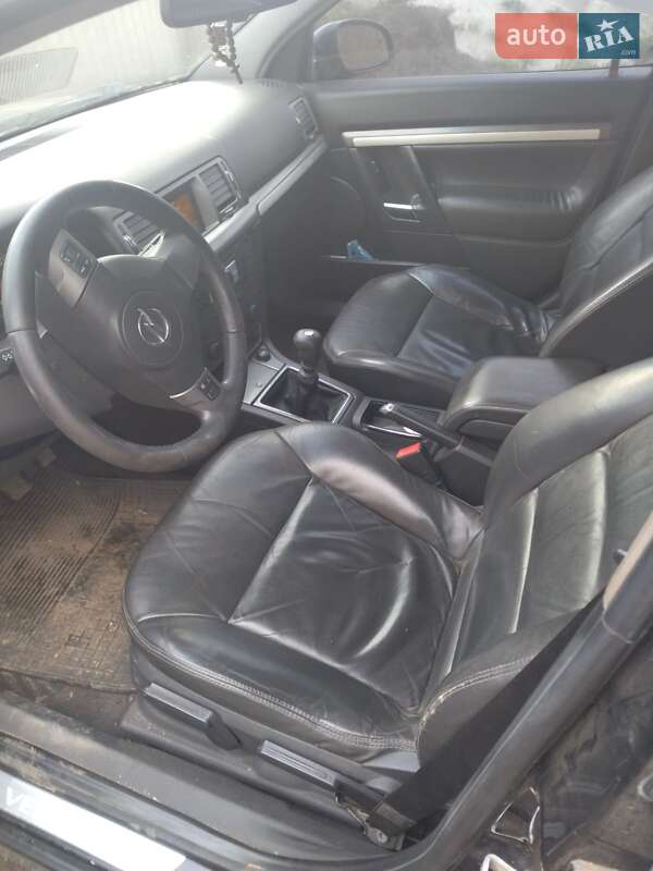 Седан Opel Vectra 2007 в Дружківці