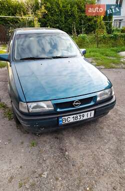 Седан Opel Vectra 1995 в 