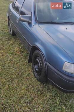 Седан Opel Vectra 1989 в Коломиї